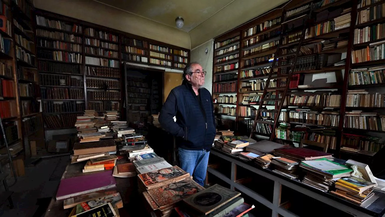 Confinée durant un demi-siècle, une librairie retrouvée telle quelle à Agen