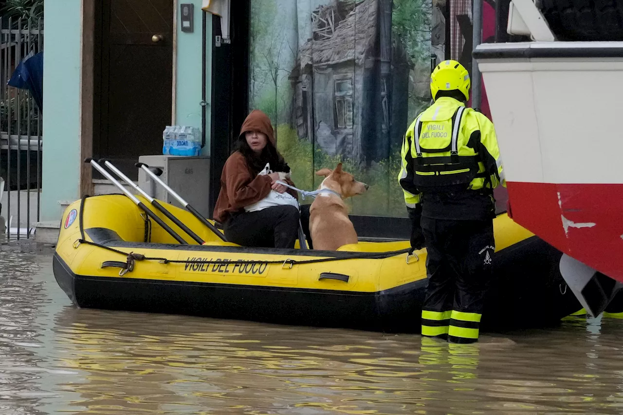 Neue Wetterwarnungen nach Unwettern in Italien