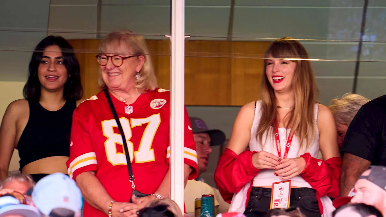 Fans have a chance to join Donna Kelce watch her sons' Eagles vs. Chiefs game