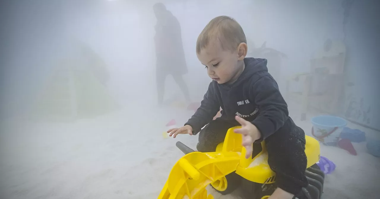 Baby-Strand im Salznebel: Bielefelderin eröffnet einzigartiges Spielzimmer