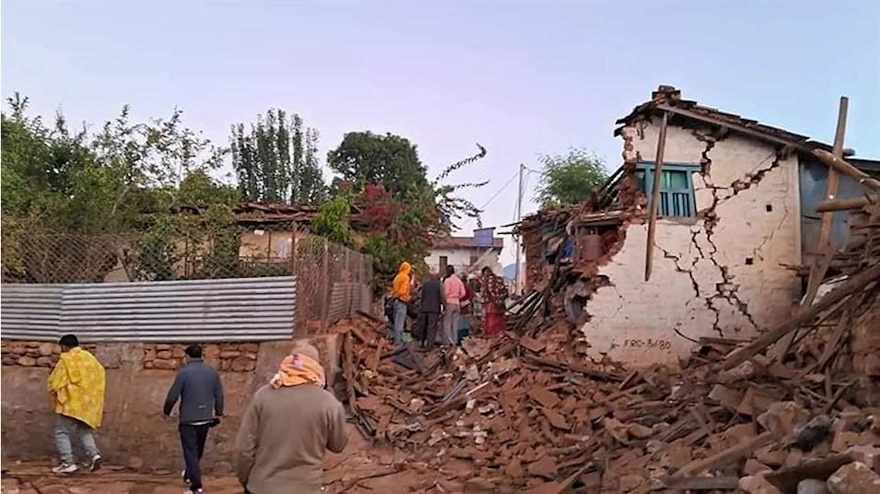 El terremoto de Nepal deja al menos 132 muertos y cientos de hogares dañados