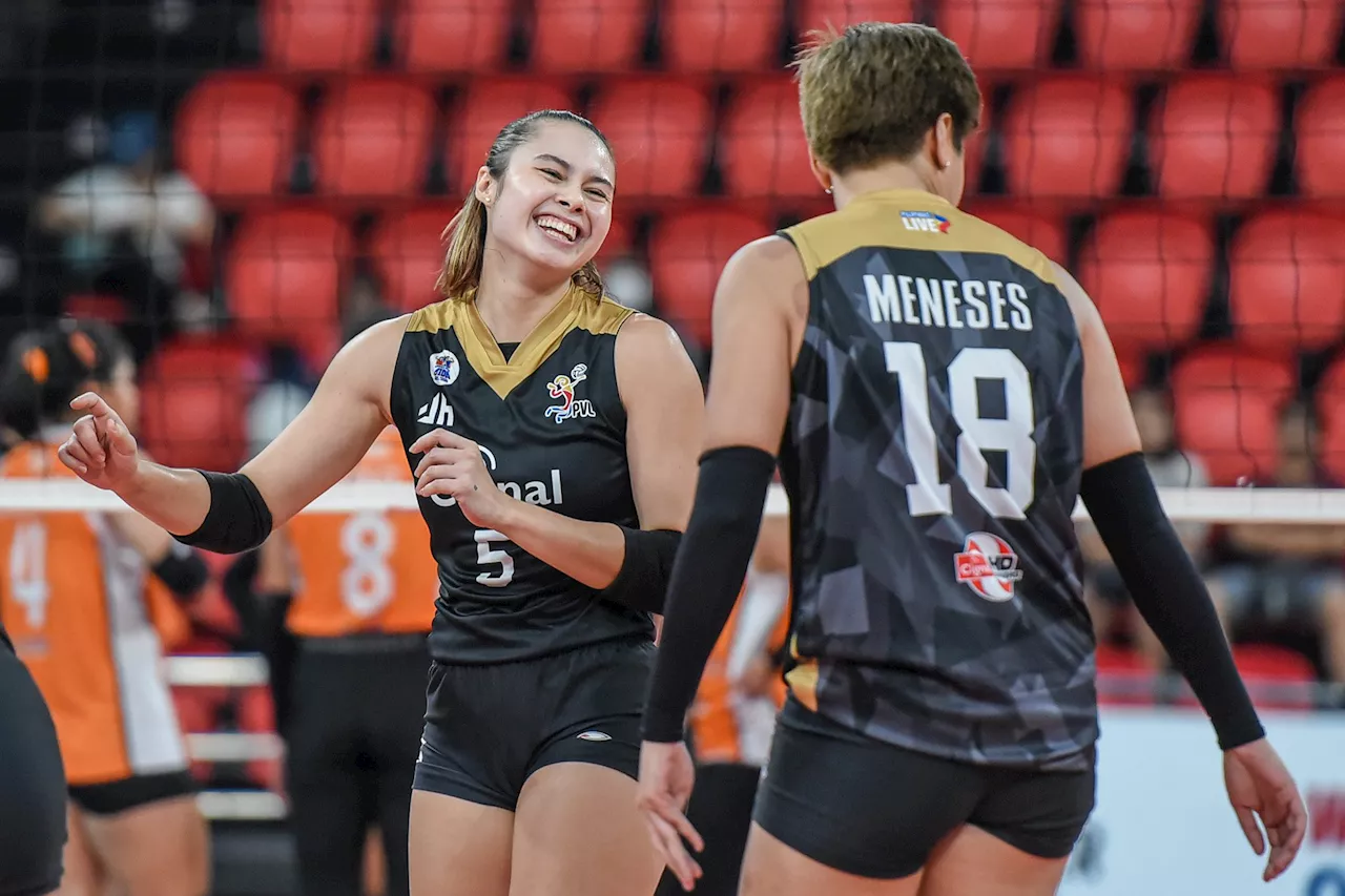 Cignal breaks away late over gutsy Farm Fresh; Mighty PLDT blasts Gerflor