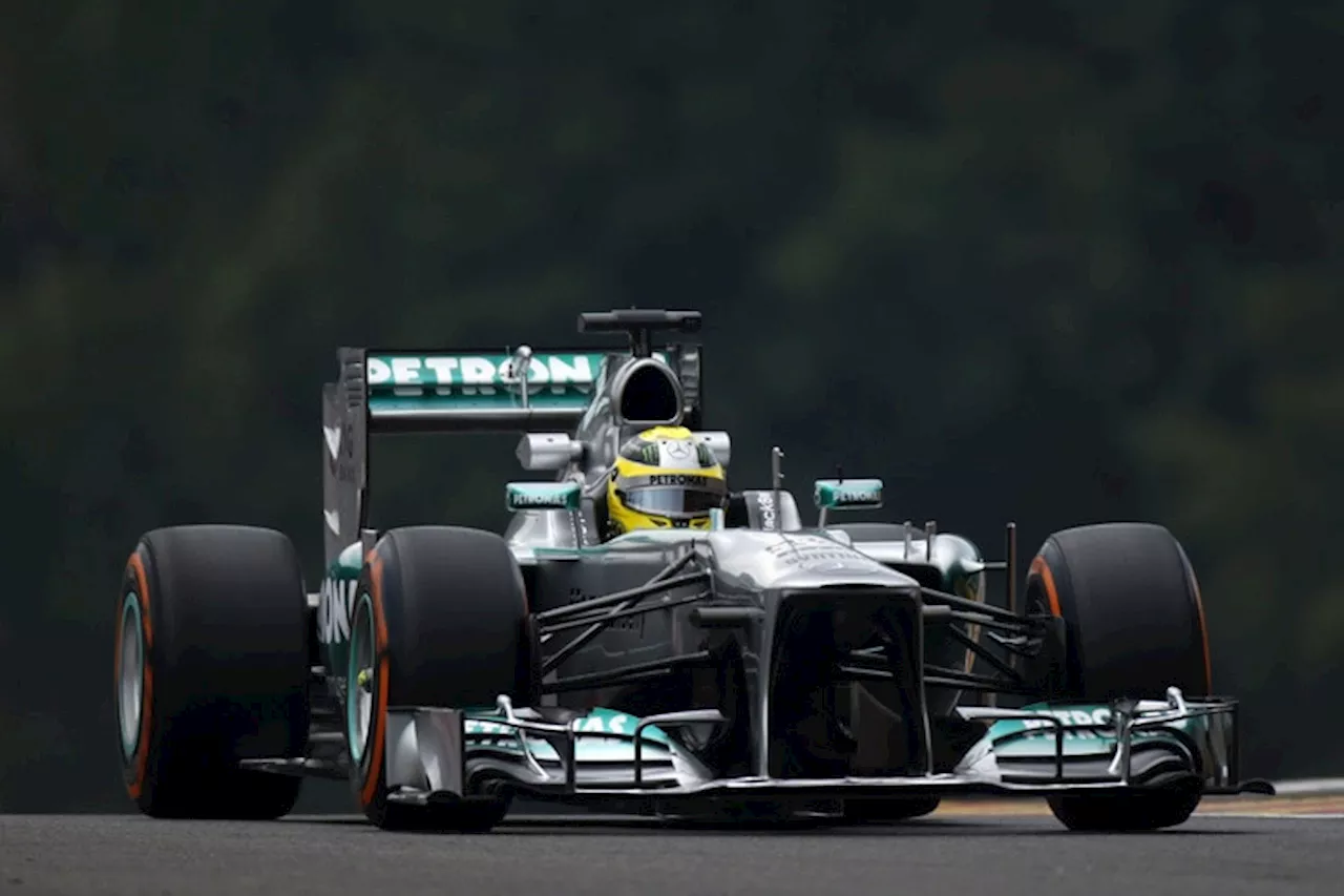 Rosberg & Hamilton fahren hinterher: Blufft Mercedes?