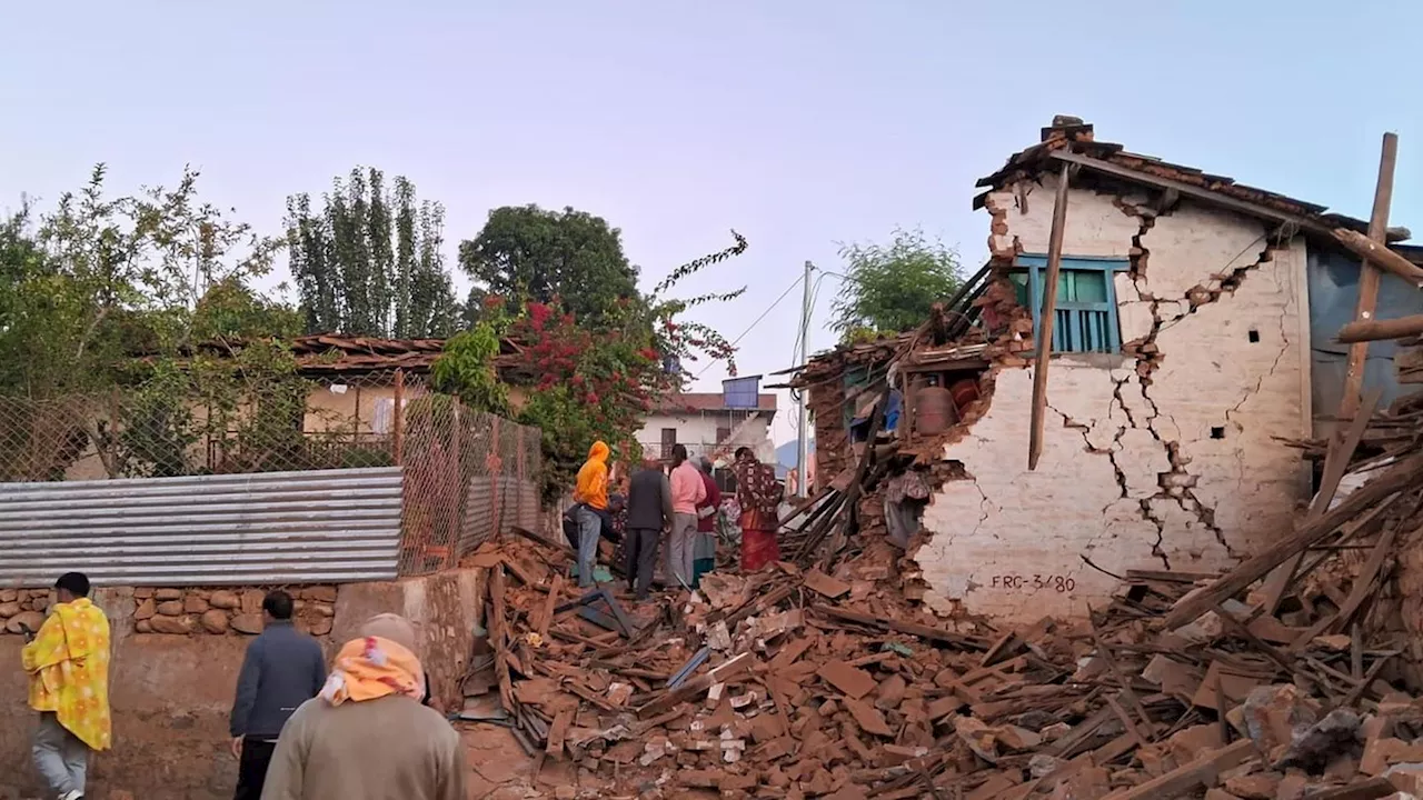 Nepal: Mindestens 132 Tote nach Erdbeben im Westen des Landes