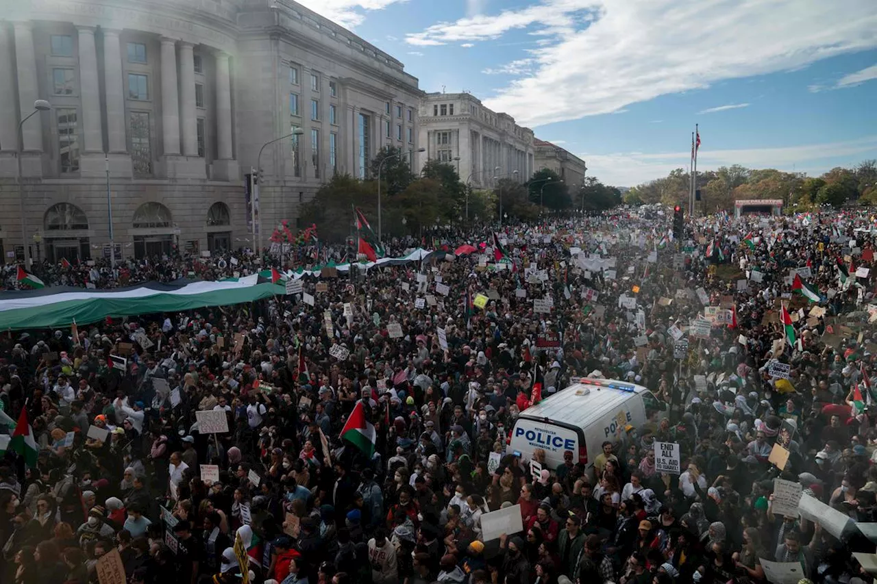 Guerre Israël-Hamas : des milliers de manifestants à Washington, Biden conspué