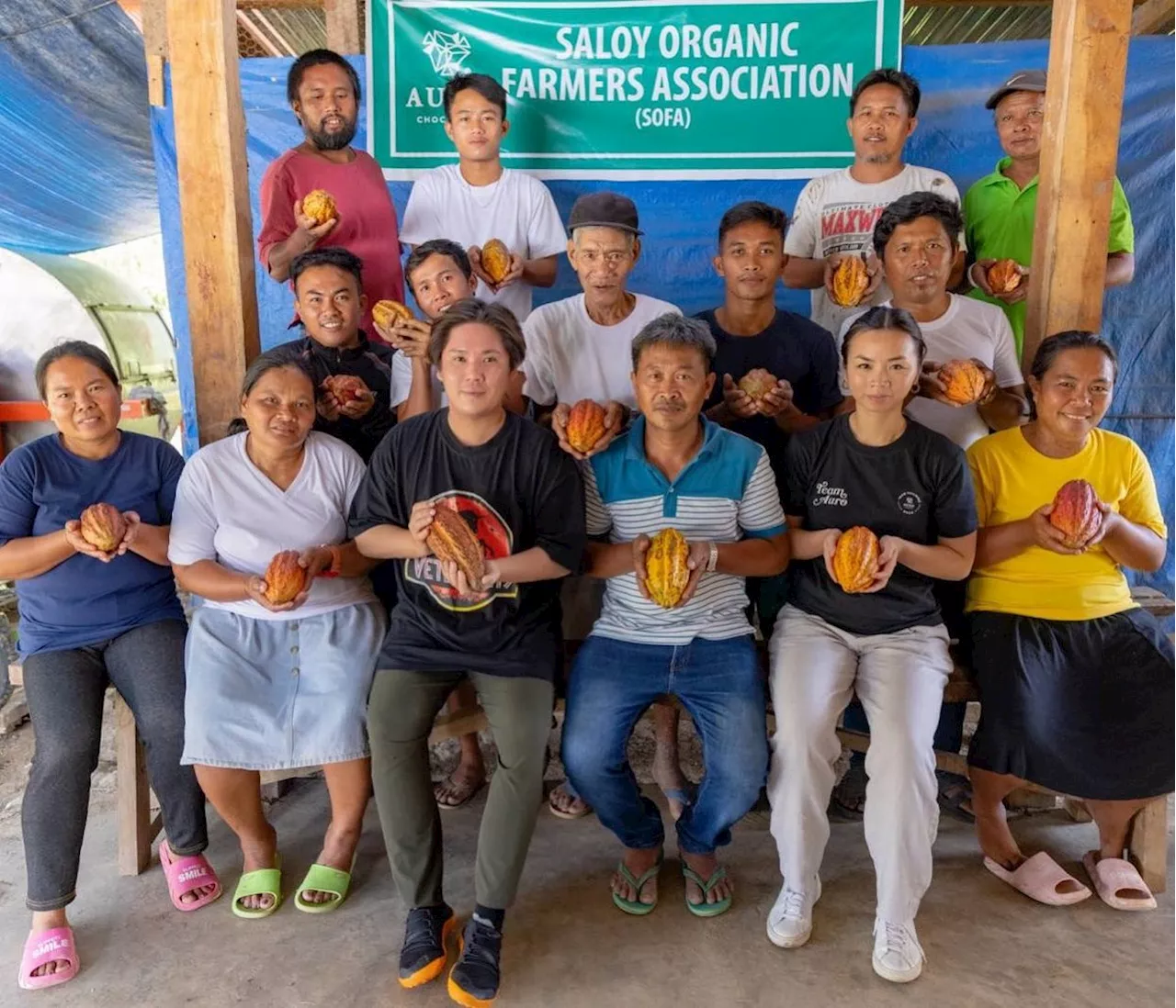 Davao farmers assoc win Cacao of Excellence