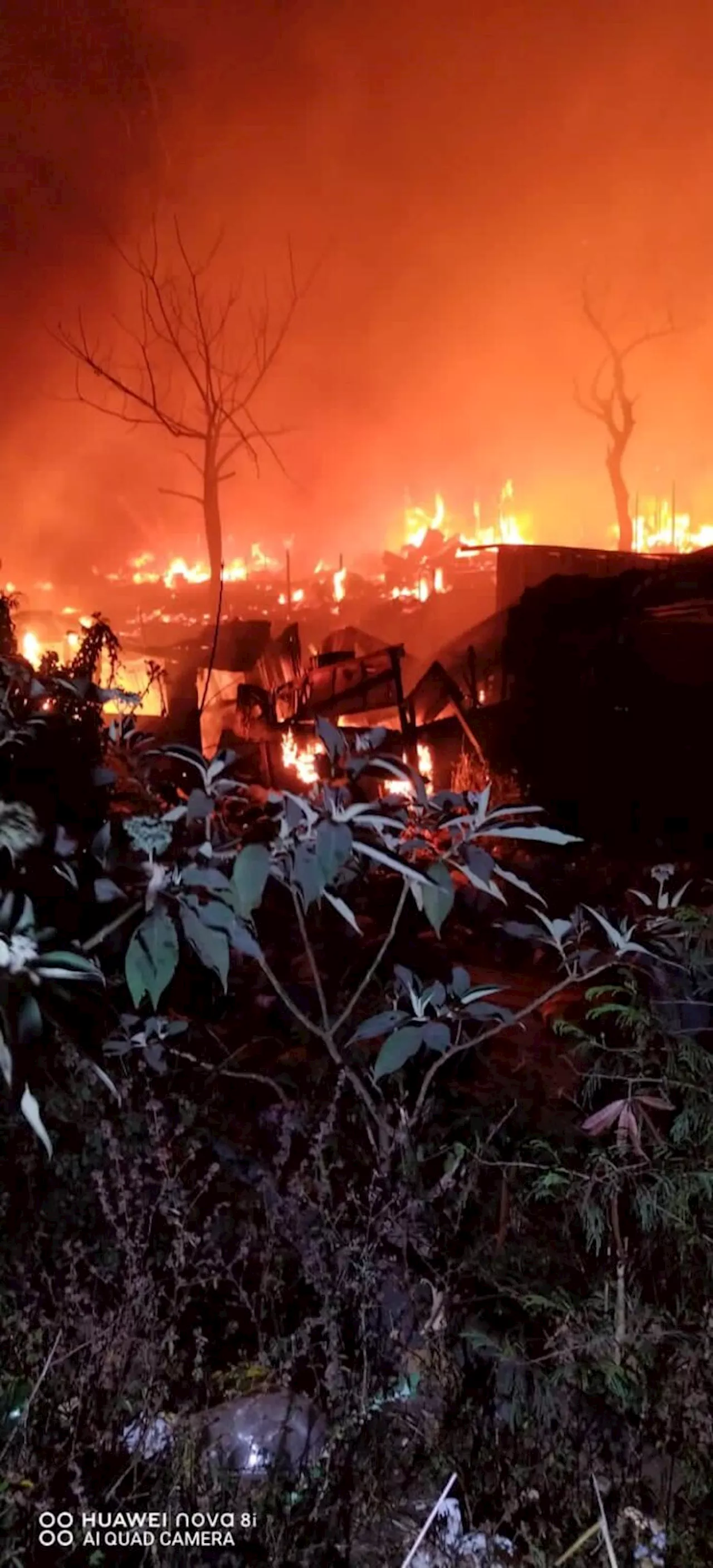 Hundreds displaced after fire guts off shacks in Plastic View