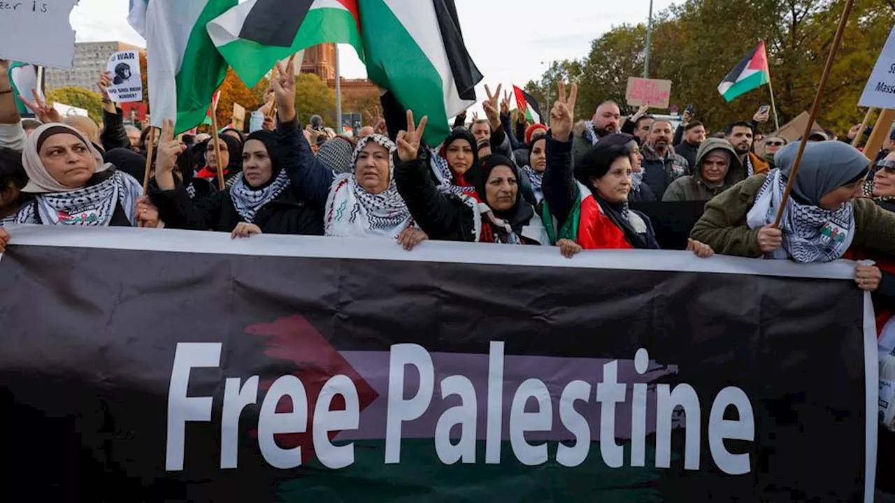 'Save Gaza': Thousands march in Berlin in solidarity with Palestinians