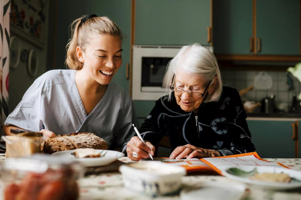 'Sandwich generation' is in a jam and struggling with caregiving costs, study shows