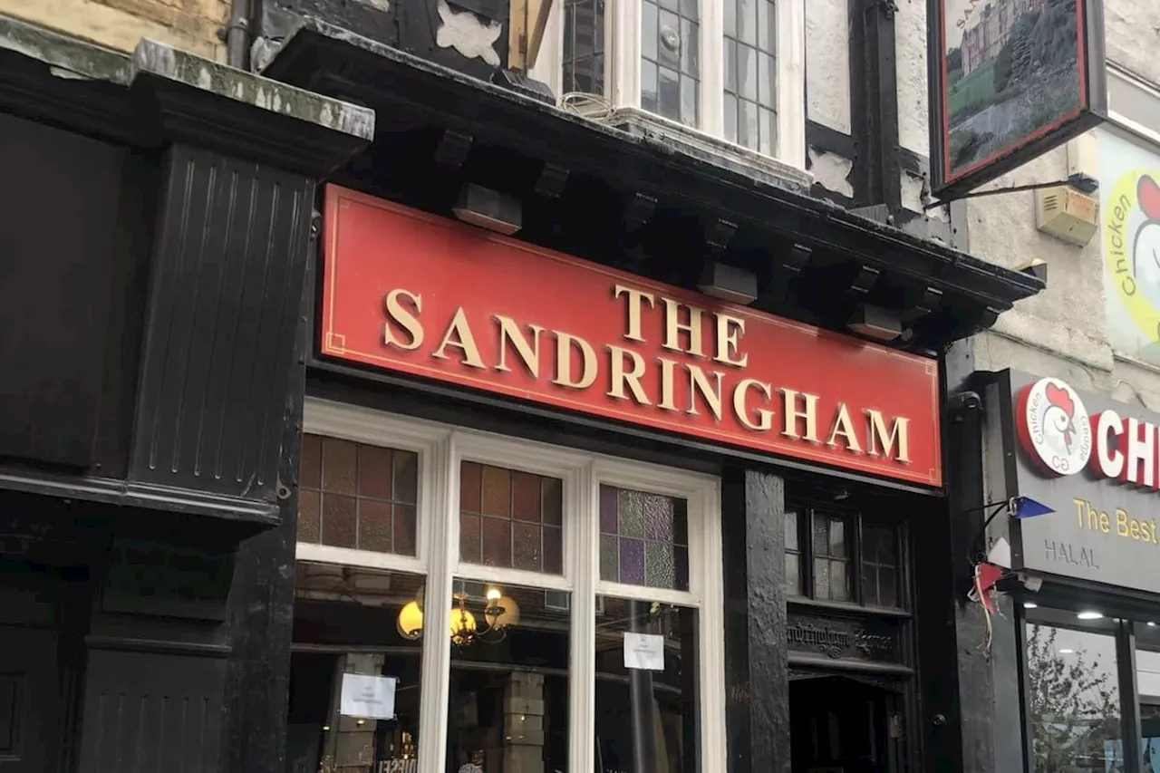 The Sandringham, Hull: The 'marvellous' Yorkshire pub which is just 10ft wide but packed with features