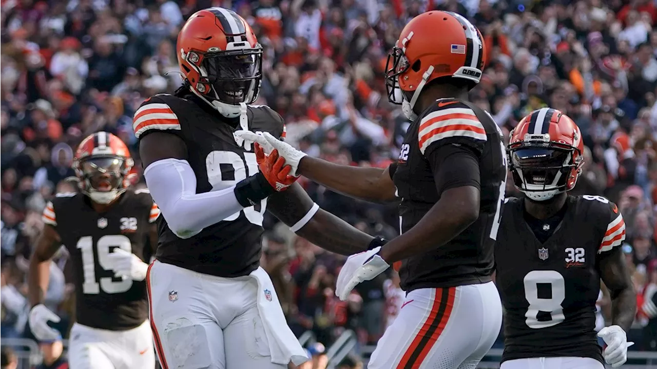 Deshaun Watson throws 2 TD passes in return from shoulder injury, Browns demolish Cardinals 27-0