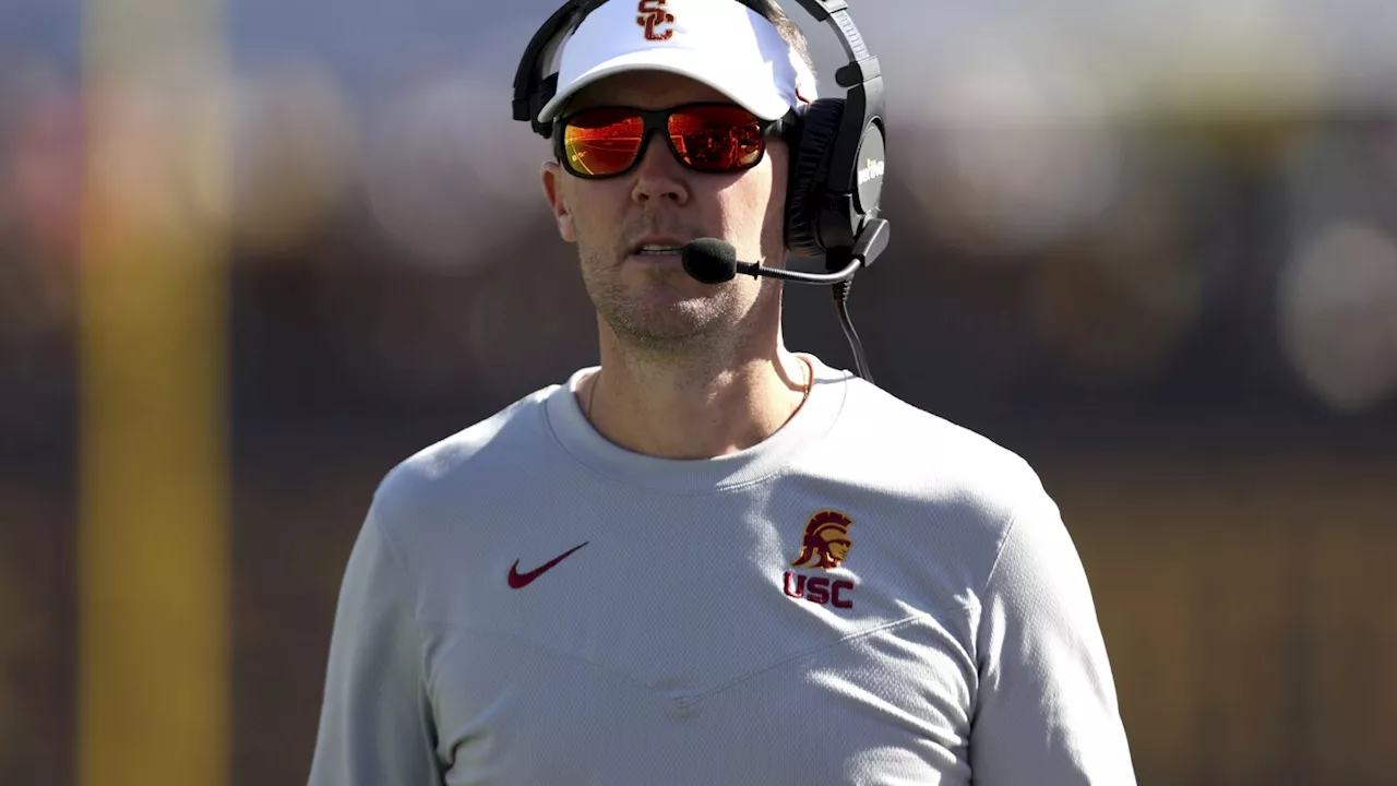 USC fires defensive coordinator Alex Grinch with 2 games left in regular season