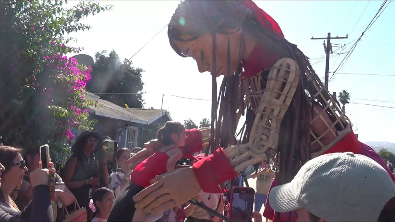 Giant puppet Little Amal stops in San Diego before Mexico