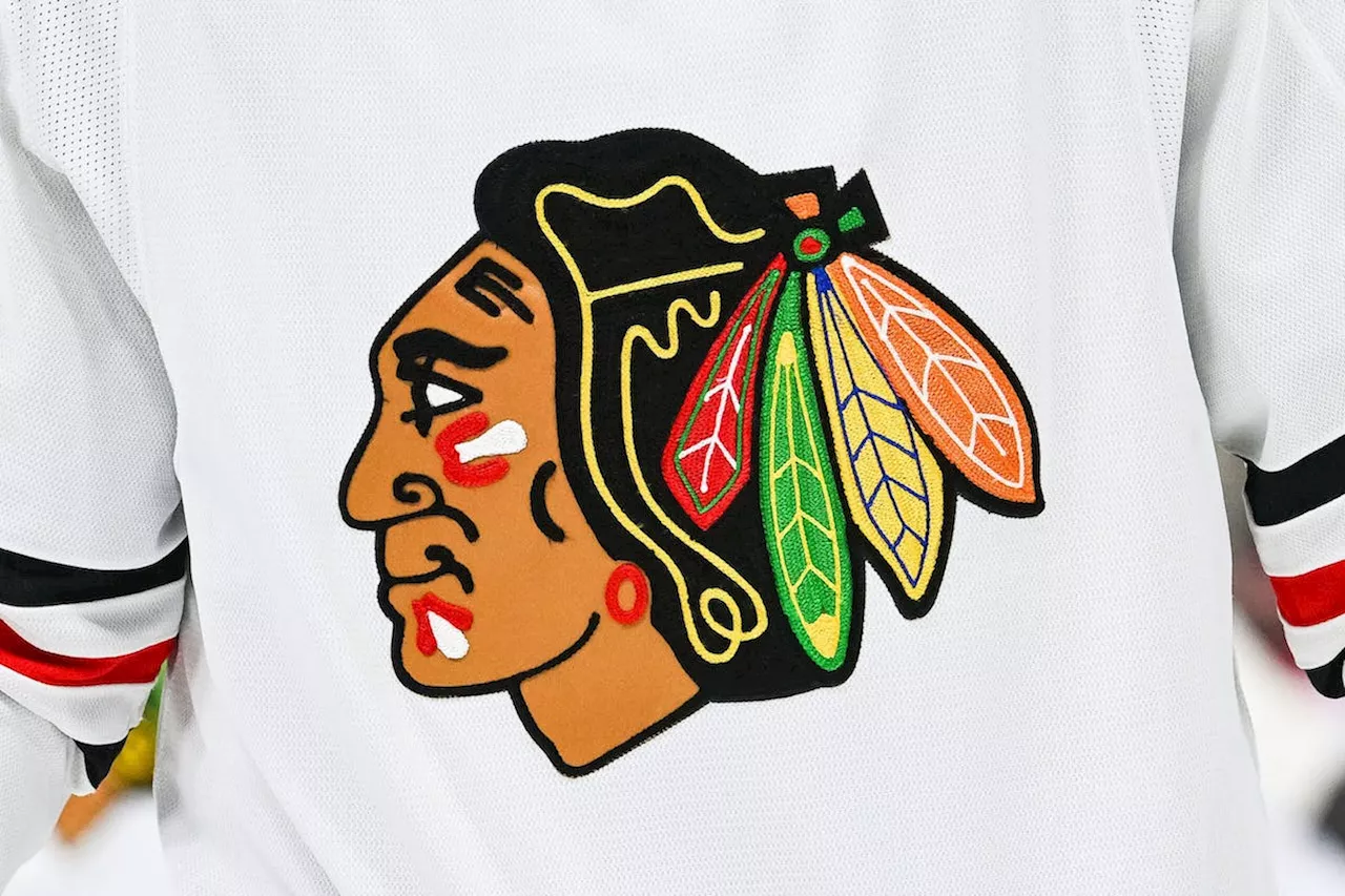 Former Chicago Blackhawks player sues team, alleging sexual assault in 2010