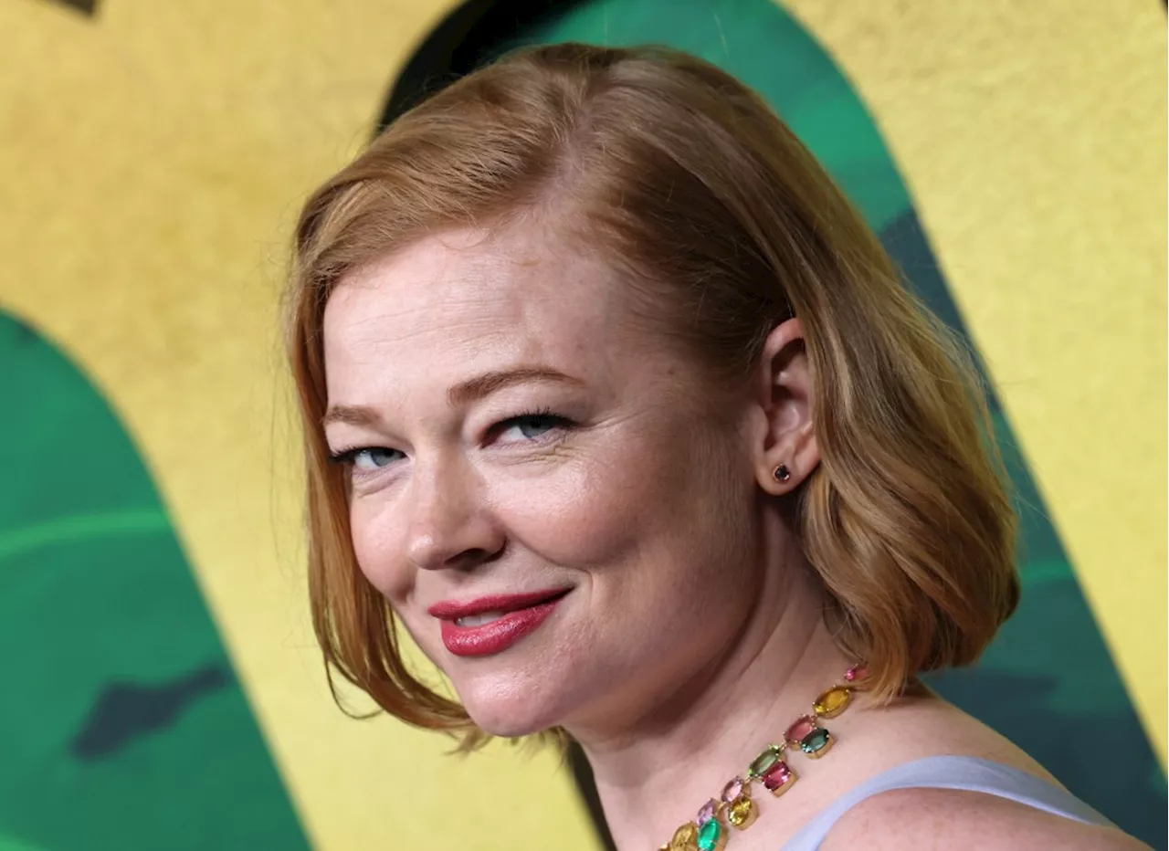 Succession's Sarah Snook Hopes SAG-AFTRA 'Can Set Precedent With AI'