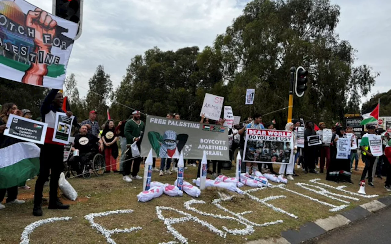 Protesting pro-Palestine groups call for expulsion of Israeli Ambassador to SA