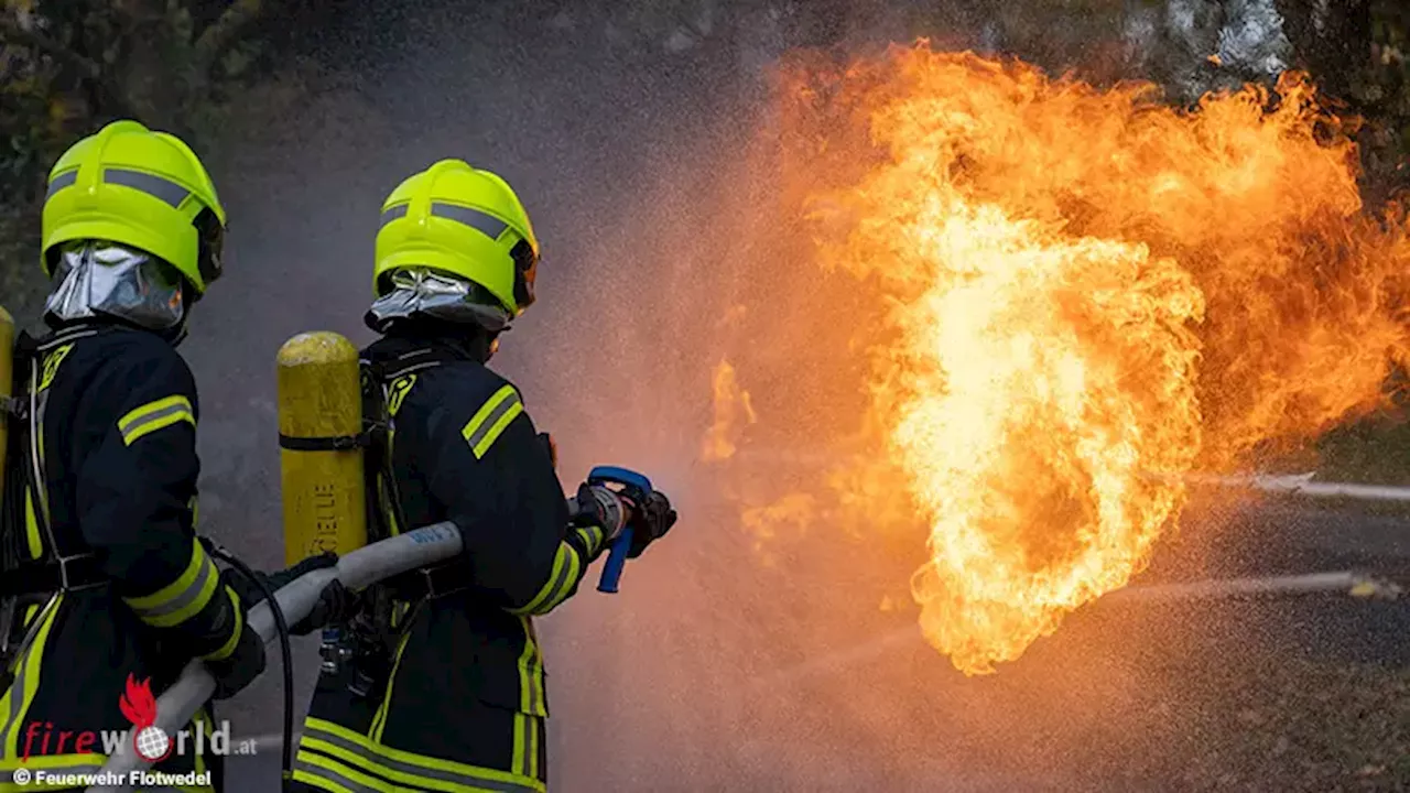 D: 46 Flotwedeler Atemschutzträger trainierten im Brandübungscontainer