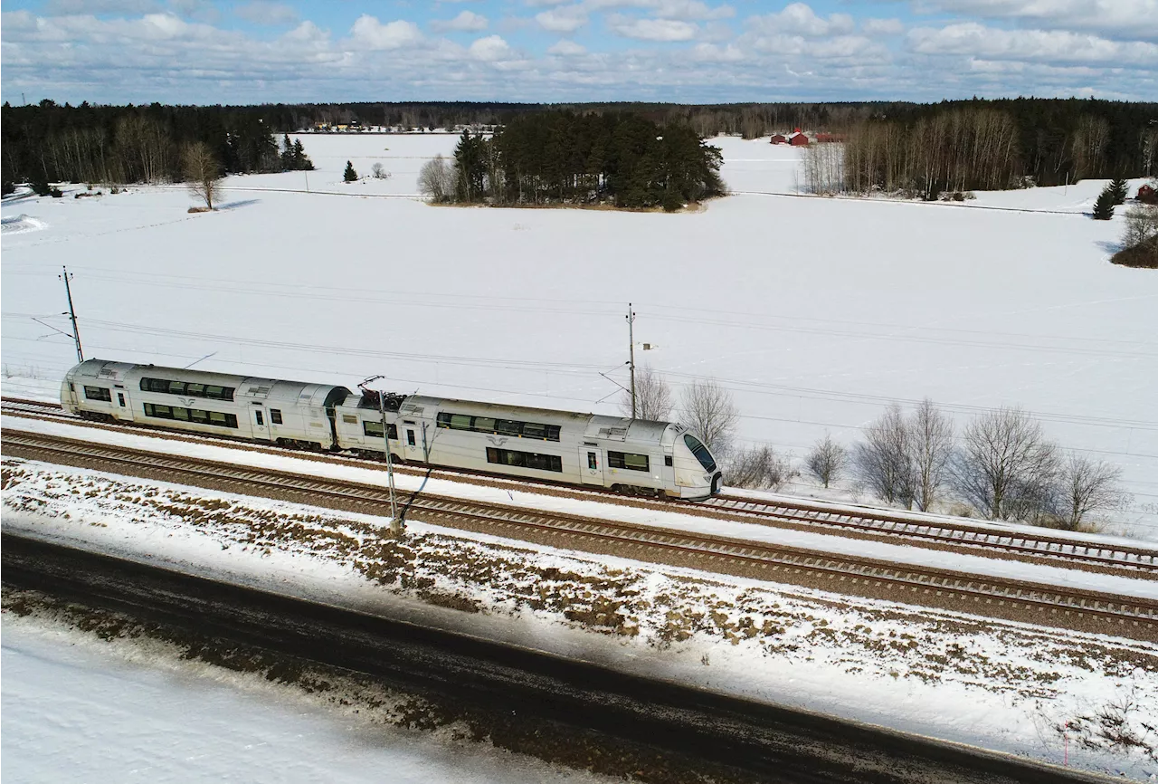 Banvall bortspolad – tågen inställda