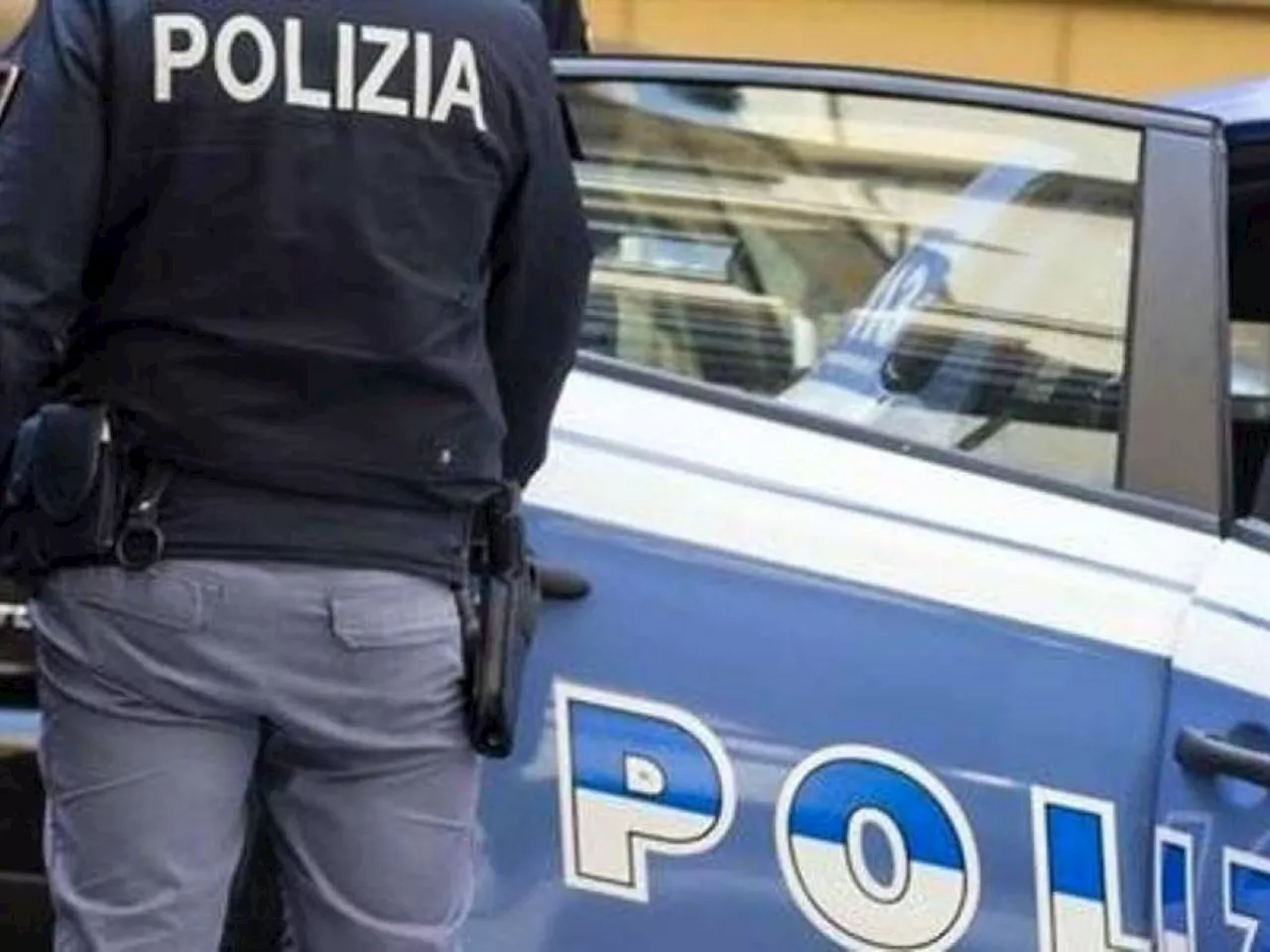 Rissa in Darsena con due feriti e un accoltellato in corso Como