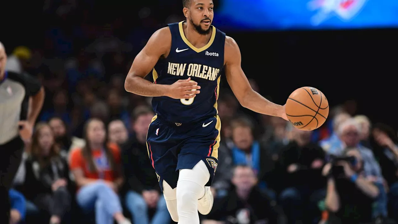 Pelicans guard C.J. McCollum out indefinitely with small collapsed lung