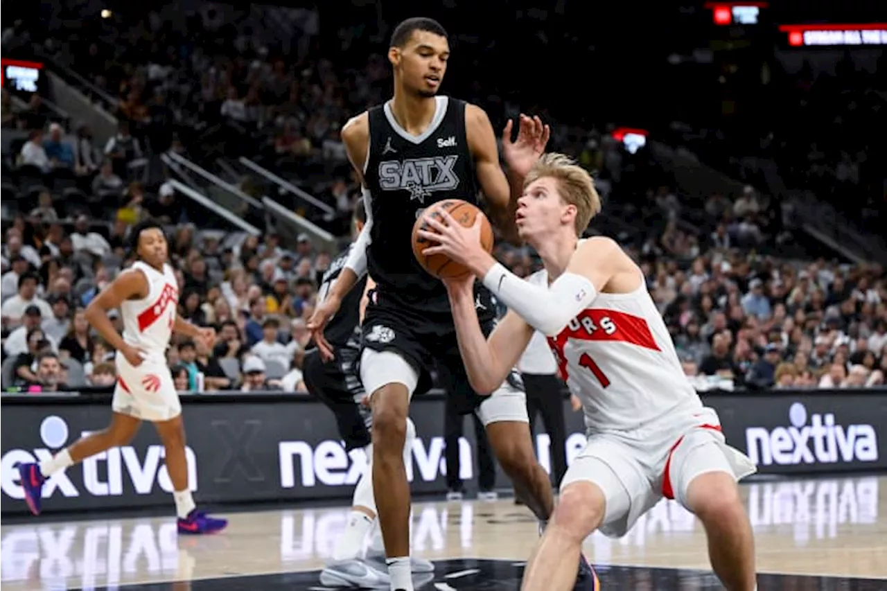 Raptors overcome 22-point deficit, beat Spurs 123-116 in OT