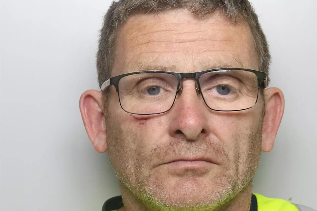 Sick Pontefract paedophile sent disgusting photos to 11-year-old girl on secret phone