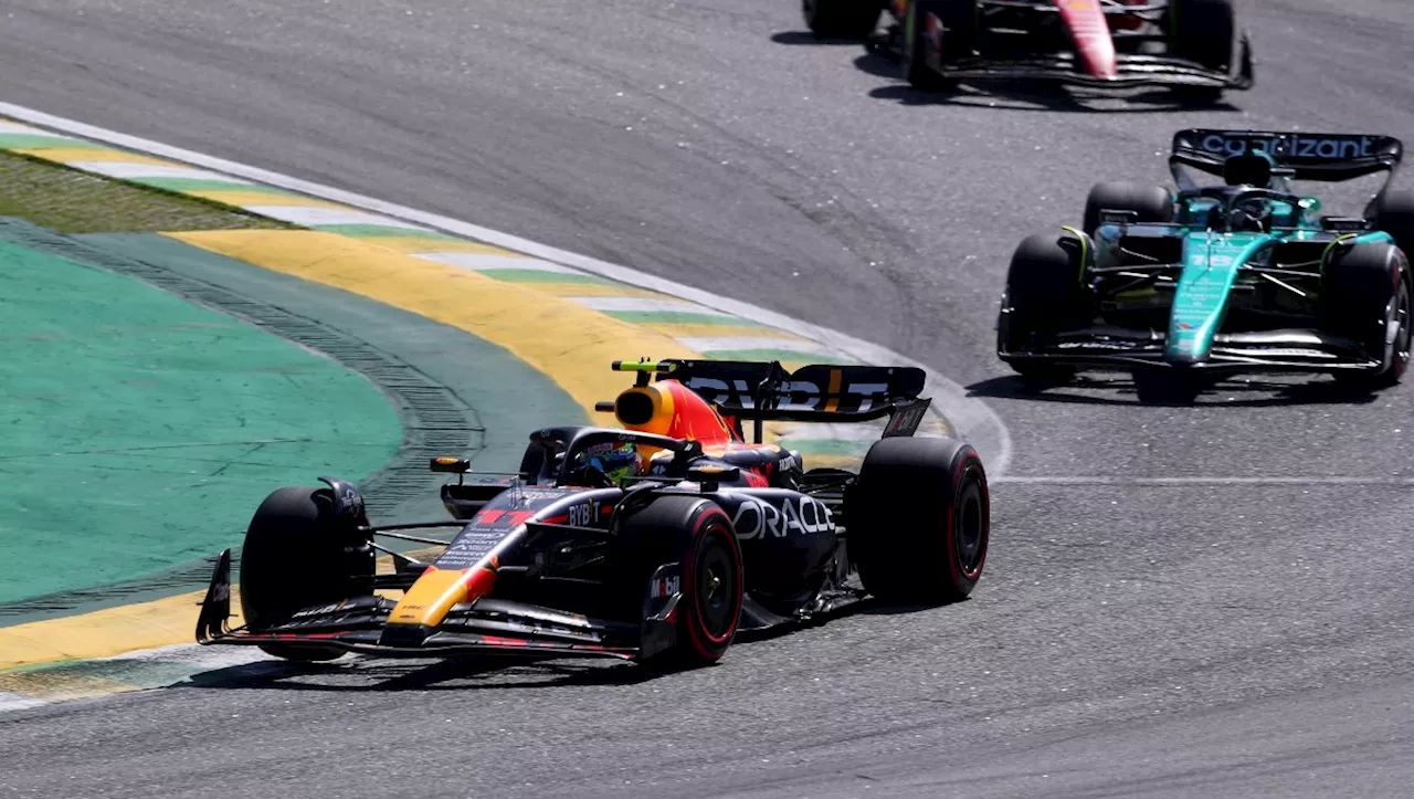 Así fue la gran pelea entre Checo Pérez y Fernando Alonso en cierre del GP de Brasil