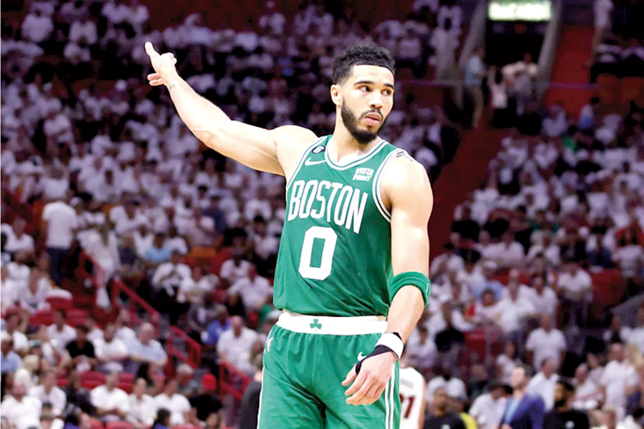 Celtics remain NBA's last unbeaten as Tatum leads win at Nets