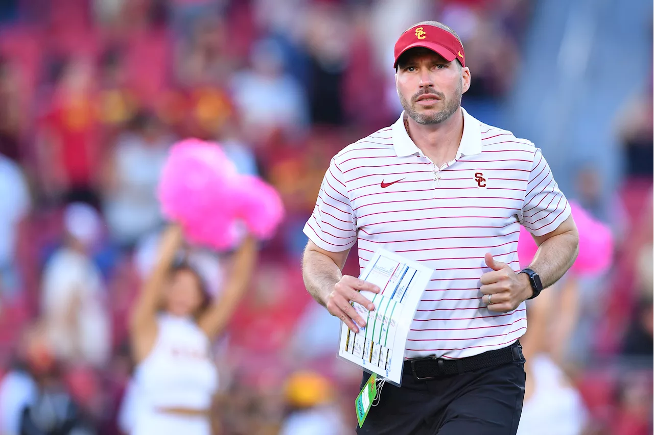 USC fires defensive coordinator Alex Grinch after Trojans' loss to the Washington Huskies