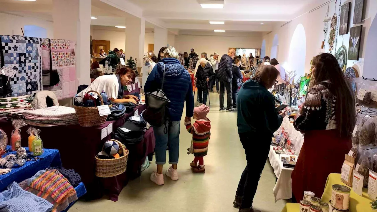 Adventmarkt der besonderen Art im Schloss Tribuswinkel