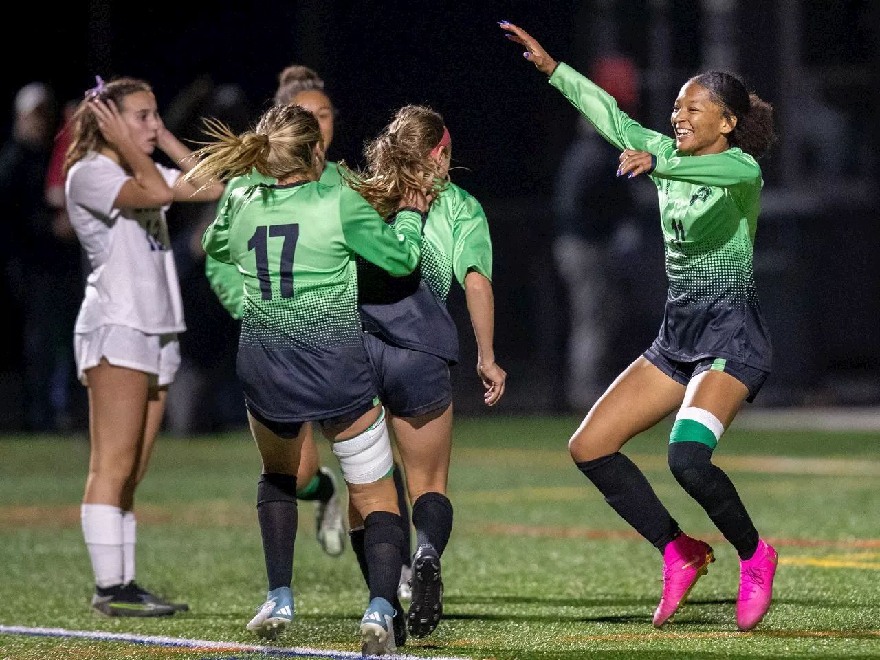 Jazmine Zakhar nets golden goal to hand Central Dauphin second District 3 title in three years