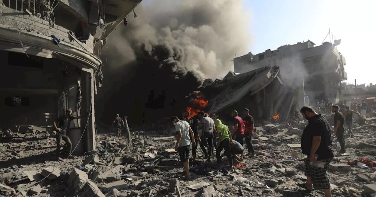 Israeli warplanes hit refugee camp in Gaza Strip, killing at least 33 people