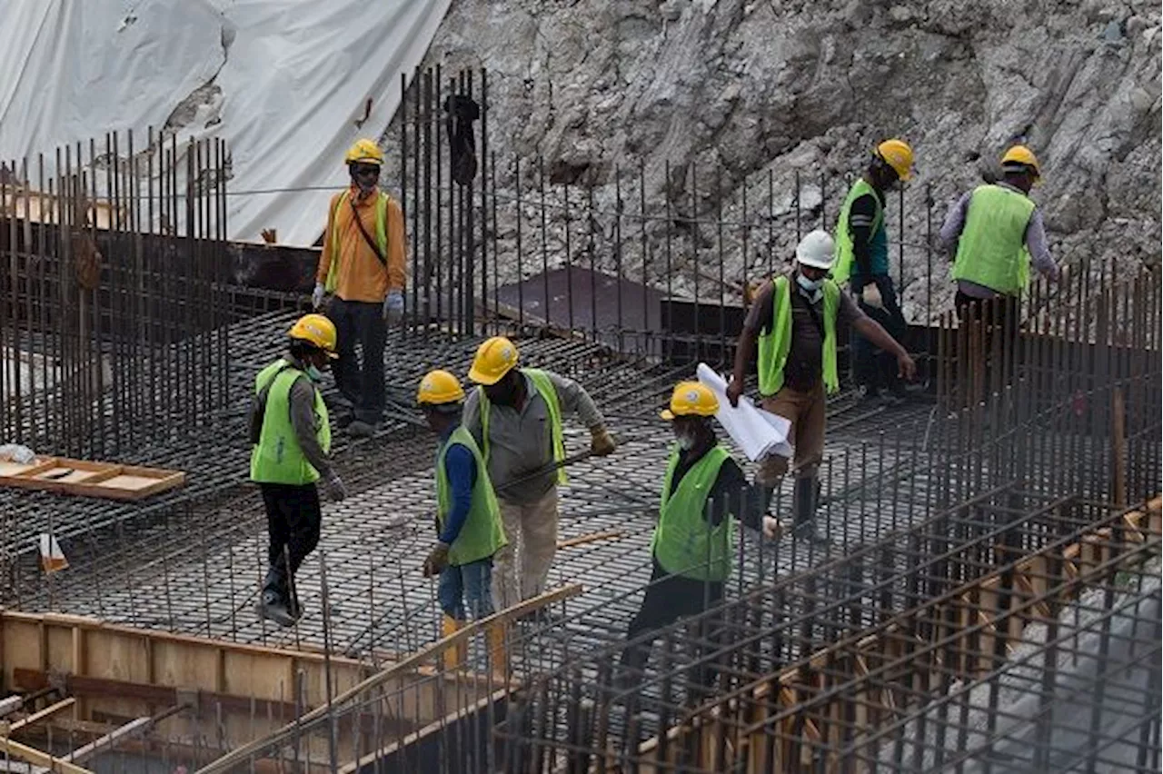 Employers reluctant to let go of foreign workers