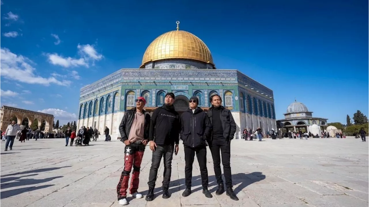 Unggah Foto di Mesjid Dome of The Rock, Ahmad Dhani Diminta Lakukan Hal Ini ke Palestina