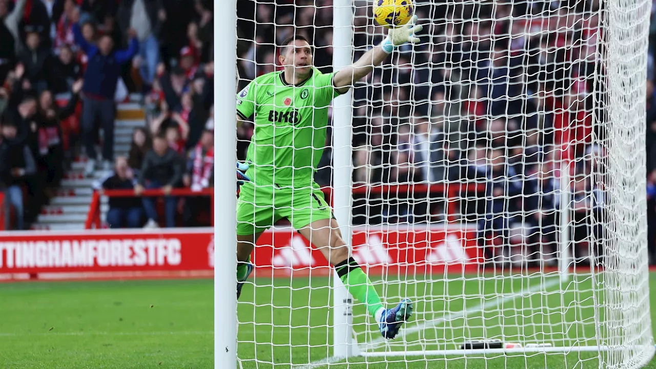 Fans stunned as Emiliano Martinez concedes two long-range strikes at Nottingham Forest days after winning...