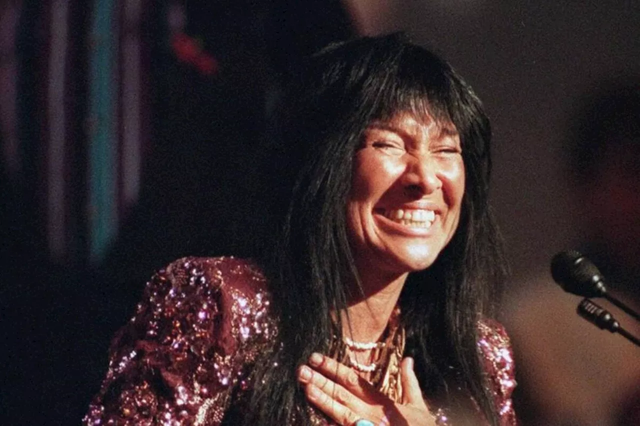 ‘Duped’: Indigenous musicians upset over Buffy Sainte-Marie ancestry story