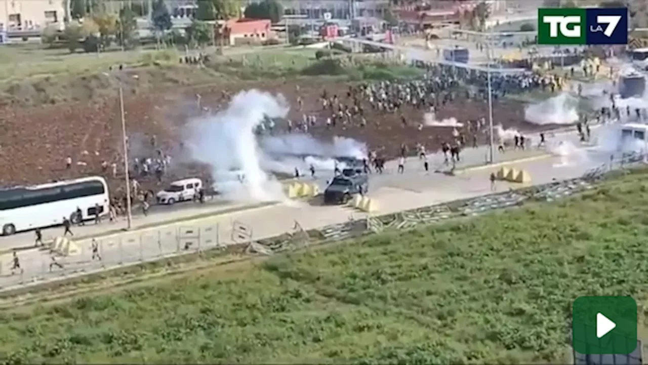 Turchia, cariche e lacrimogeni alla manifestazione pro-Palestina