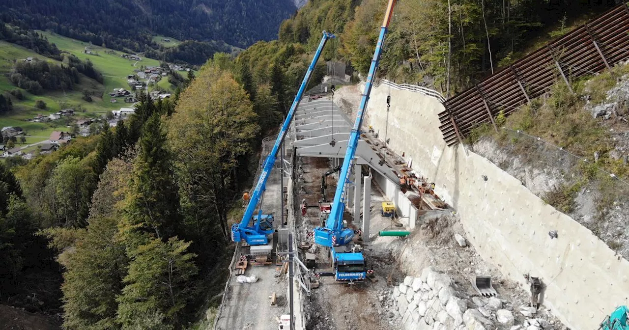 Sanierung der Bahnstrecke beendet: Züge rollen ab Montag wieder über den Arlberg