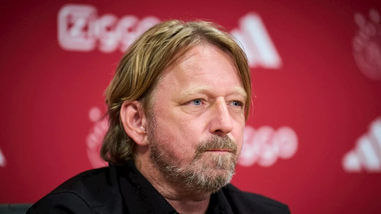 Mislintat roert zich op Instagram-pagina van Ajax na zege op Heerenveen