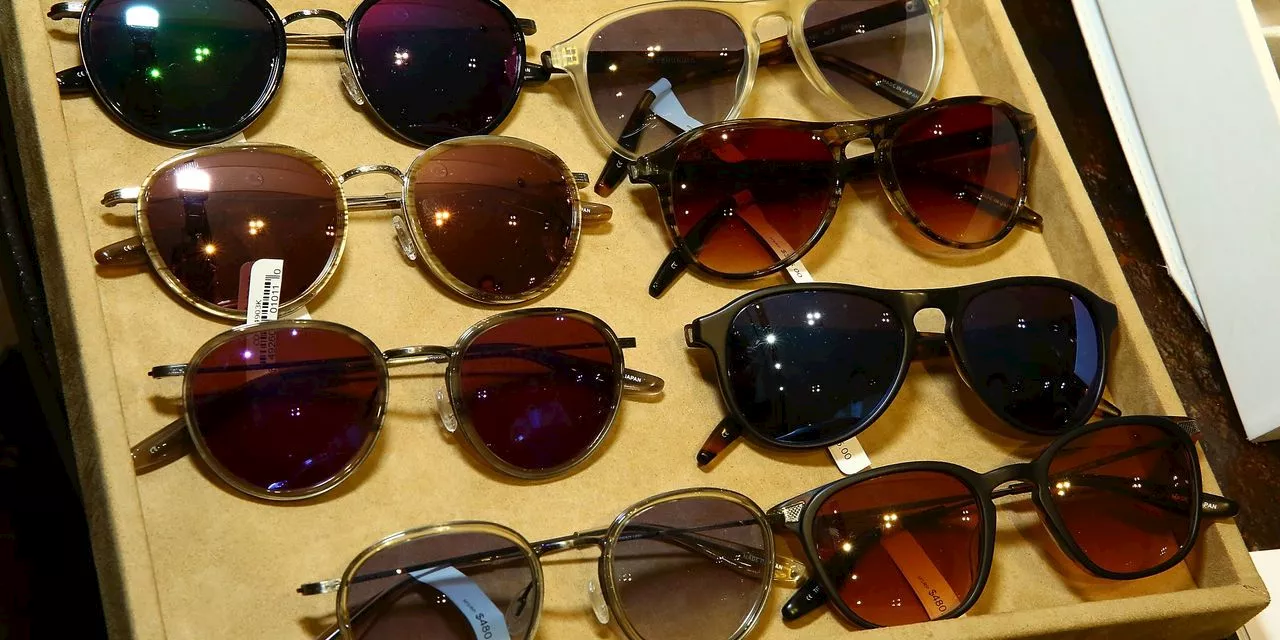 LVMH to Buy Eyewear Brand Favored by the Stars