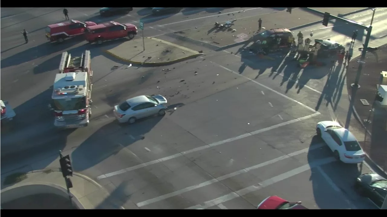 Multiple vehicles involved in crash in west Phoenix