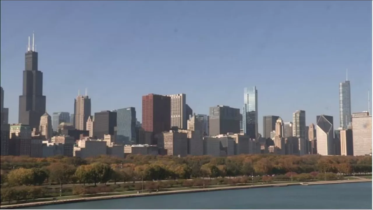 Chicago weather ties record-breaking temperature 83 degrees for Oct. 24