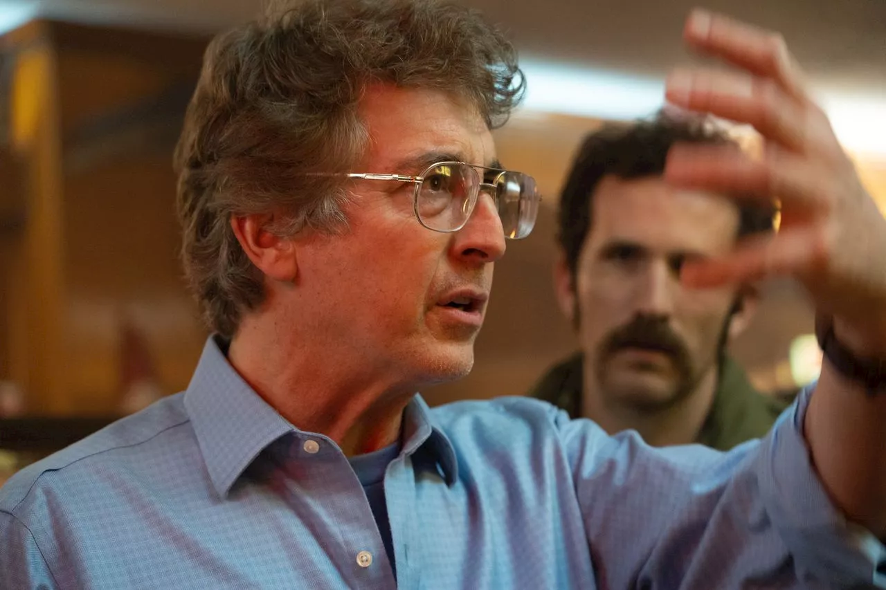 Director Alexander Payne harkens back to golden age of ‘70′s Hollywood with ‘The Holdovers’