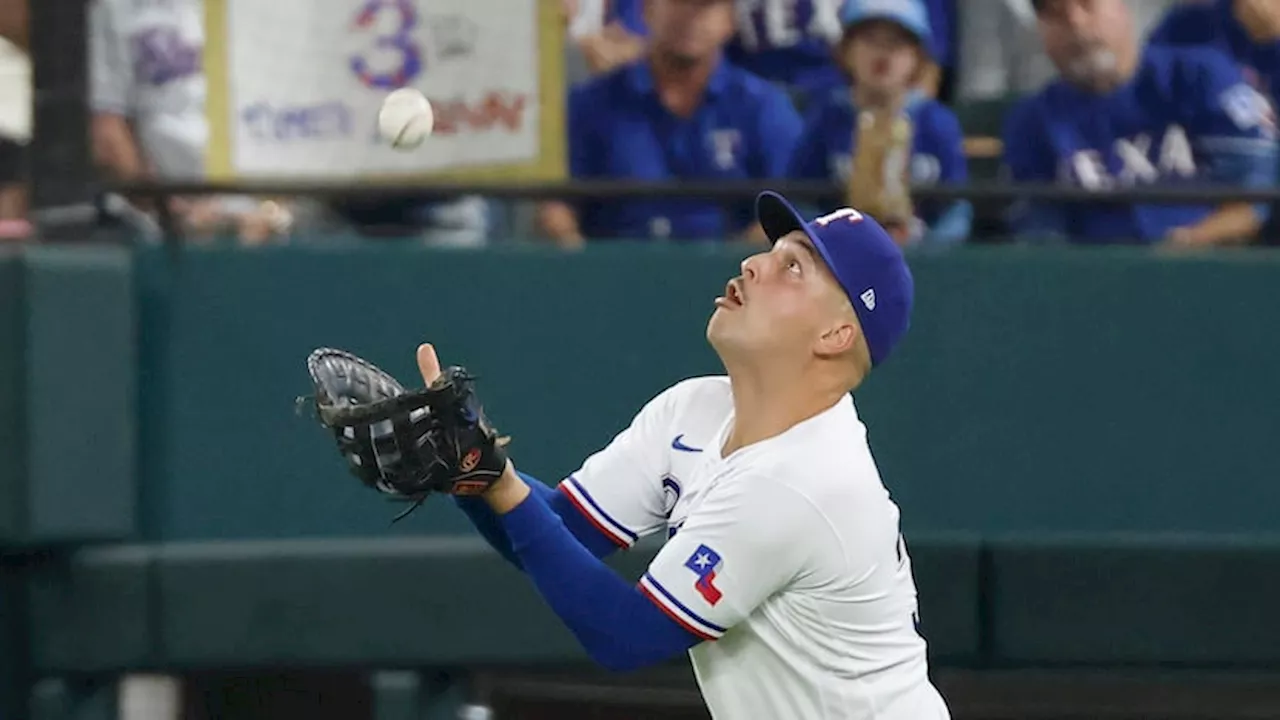 Jonah Heim, Nathaniel Lowe and Adolis García win Gold Glove awards