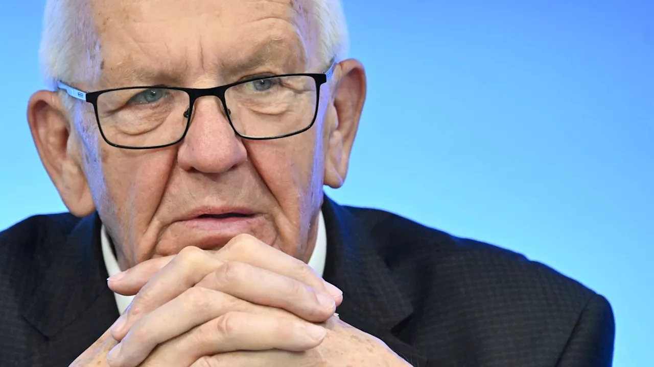 Erster prominenter Grüner für Unionsvorschlag: Kretschmann befürwortet Asylverfahren in Drittstaaten