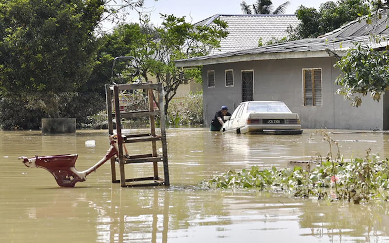 Banjir: 10 PPS dibuka di Selangor, Perak