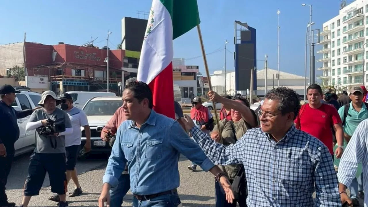 Habitantes de Acapulco Inician Caravana Rumbo a CDMX para Pedir Ayuda