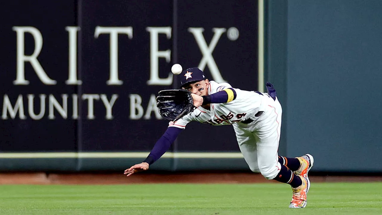 Houston Astros' Mauricio Dubon wins AL Gold Glove Award