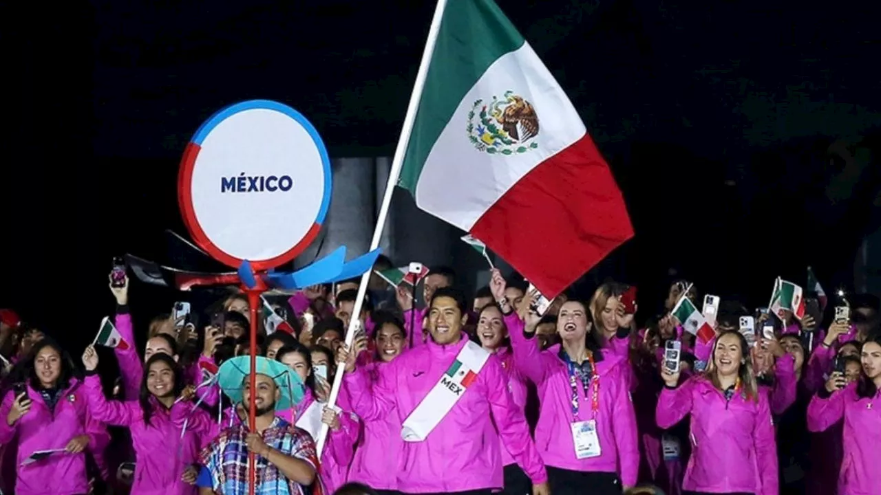 Claudia Sheinbaum felicita a atletas mexicanos por su participación en Santiago 2023