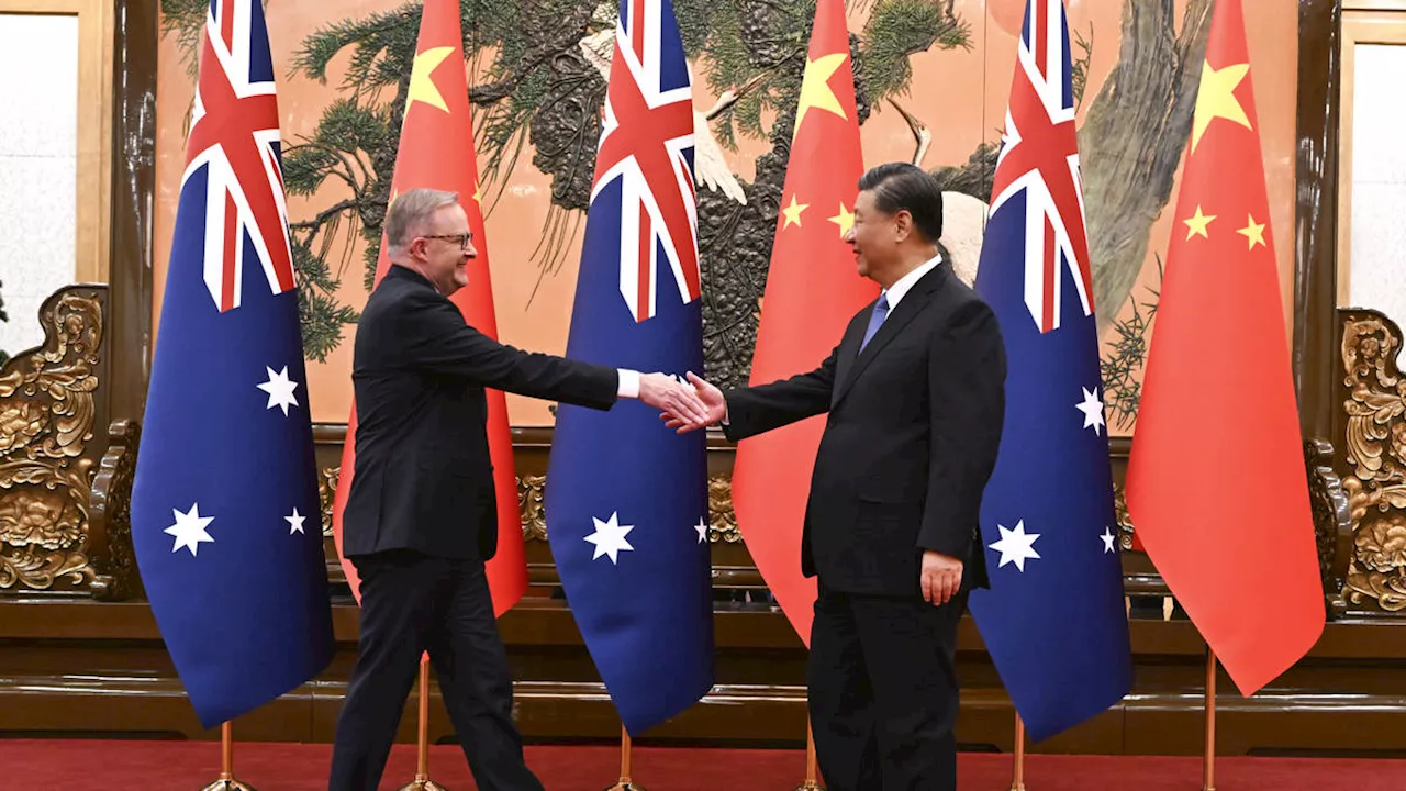 Australian PM visits China in bid to improved strained relations